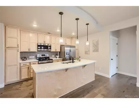 4622 Hahns Peak Dr #202, Loveland, CO 80538