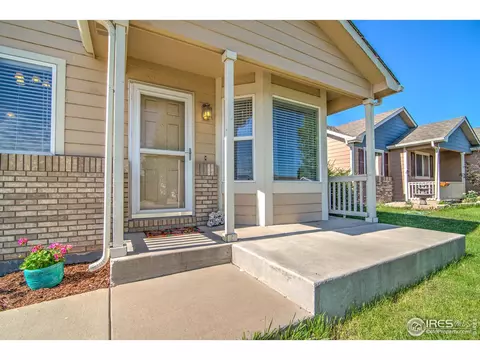418 E 28th St Dr, Greeley, CO 80631 photo 2