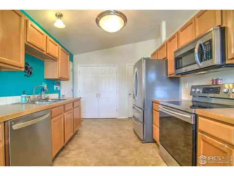418 E 28th St Dr, Greeley, CO 80631 photo 9