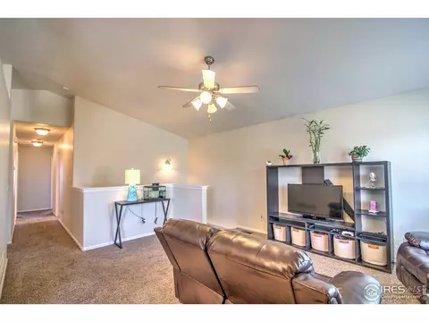 418 E 28th St Dr, Greeley, CO 80631 photo 3