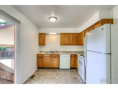 14361 Maxwell Pl, Denver, CO 80239 photo 7