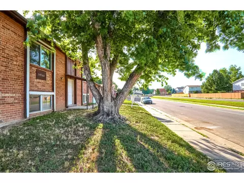 14361 Maxwell Pl, Denver, CO 80239 photo 3