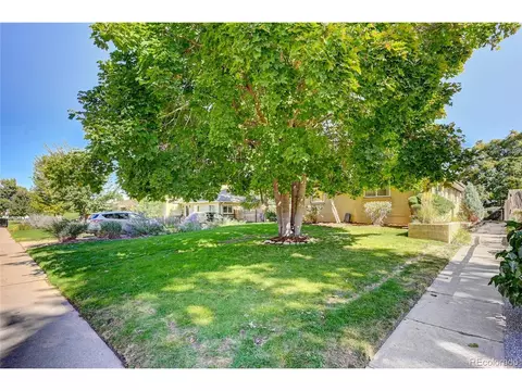 3340 N Glencoe St, Denver, CO 80207