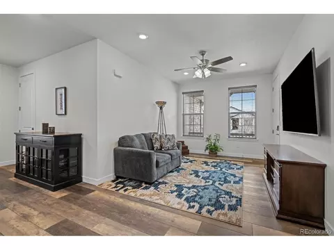 22598 E Swallow Pl, Aurora, CO 80016 photo 4
