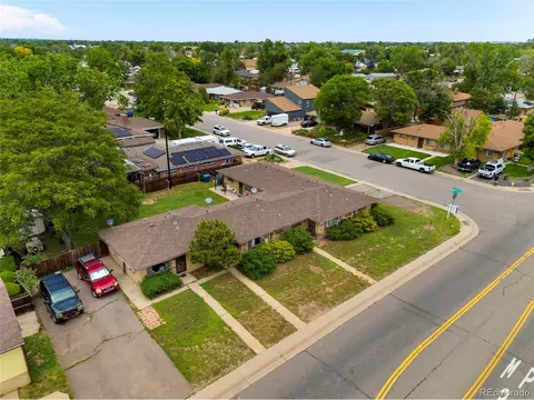 6009 Ivanhoe St, Commerce City, CO 80022 photo 2
