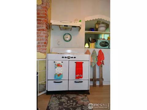 2001 6th Ave, Greeley, CO 80631 photo 4