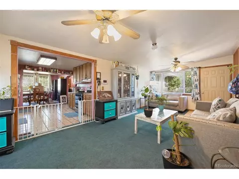 15802 E 10th Pl, Aurora, CO 80011 photo 7