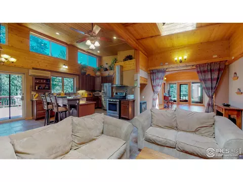 94 Pinewood Ct, Lyons, CO 80540 photo 8
