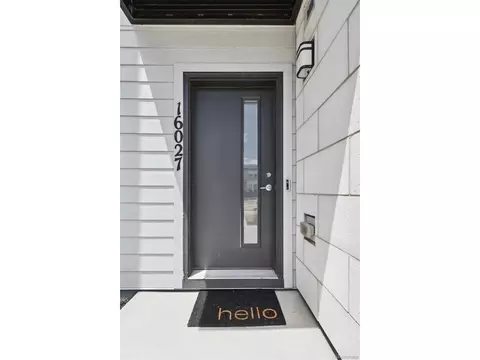16027 E Warner Dr, Denver, CO 80239 photo 2