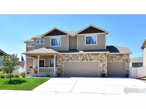 838 Park Edge Cir, Windsor, CO 80550 photo 1