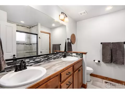 115 E Colorado Ave, Berthoud, CO 80513 photo 24