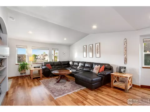 115 E Colorado Ave, Berthoud, CO 80513 photo 6