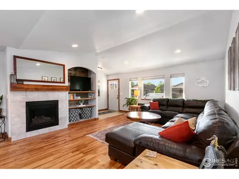 115 E Colorado Ave, Berthoud, CO 80513 photo 8
