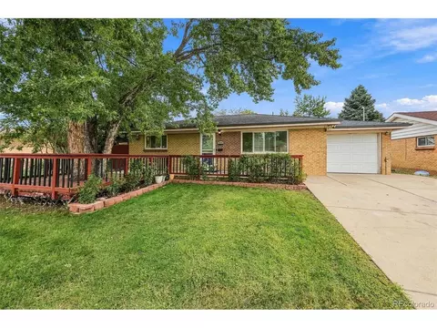 1614 S Chase Ct, Lakewood, CO 80232