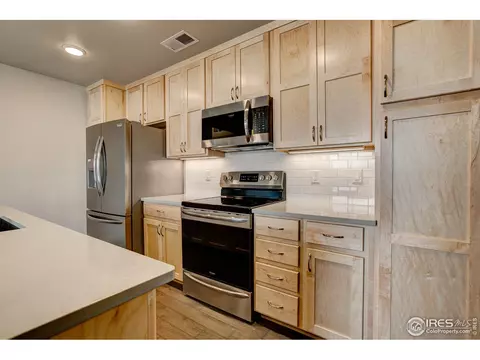 6556 Crystal Downs Dr #208, Windsor, CO 80550 photo 5