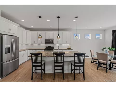 27307 E Costilla Pl, Aurora, CO 80016 photo 5
