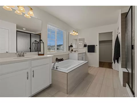 27307 E Costilla Pl, Aurora, CO 80016 photo 22