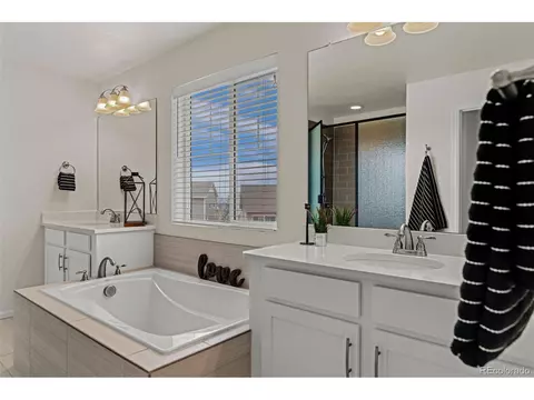27307 E Costilla Pl, Aurora, CO 80016 photo 24