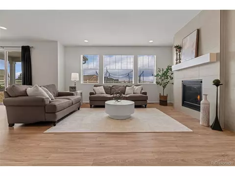 27307 E Costilla Pl, Aurora, CO 80016