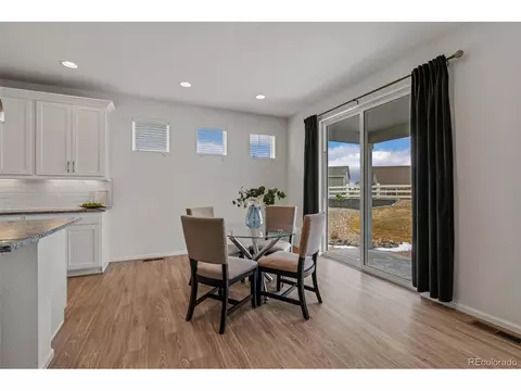 27307 E Costilla Pl, Aurora, CO 80016 photo 9