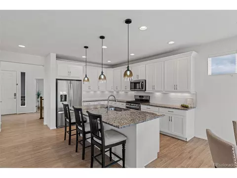 27307 E Costilla Pl, Aurora, CO 80016 photo 4