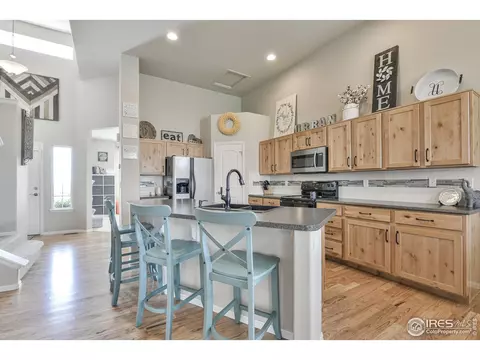 2046 Grain Bin Dr, Windsor, CO 80550 photo 4