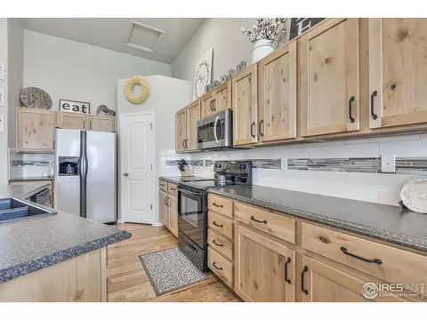 2046 Grain Bin Dr, Windsor, CO 80550 photo 6
