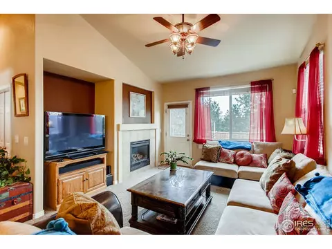 8068 Raspberry Dr, Frederick, CO 80504 photo 4
