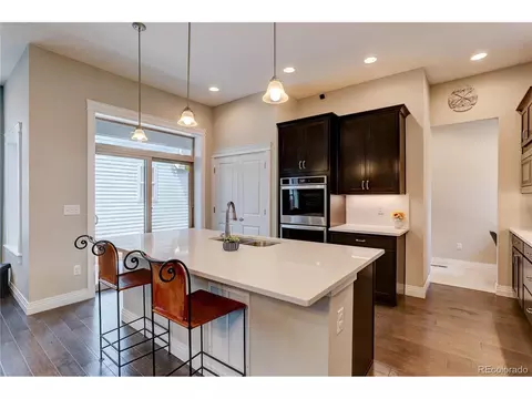 9389 E 57th Pl, Denver, CO 80238 photo 3