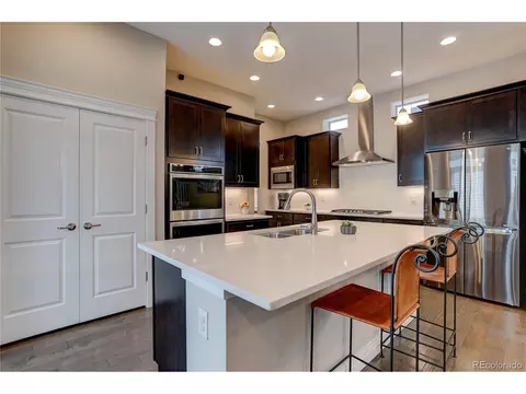 9389 E 57th Pl, Denver, CO 80238 photo 2