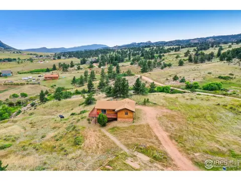 26 Sombrero Ct, Lyons, CO 80540 photo 2