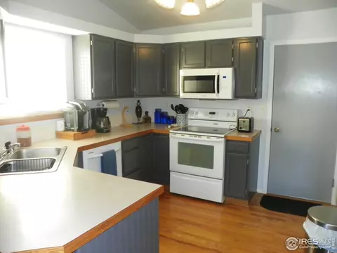 1202 Walnut St, Windsor, CO 80550 photo 3