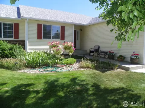 1202 Walnut St, Windsor, CO 80550 photo 2