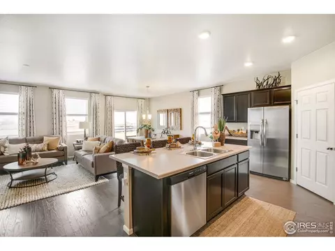7113 Frying Pan Dr, Frederick, CO 80530 photo 4