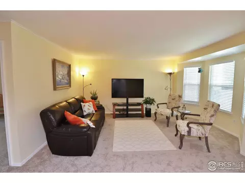 121 Keep Cir, Berthoud, CO 80513 photo 3