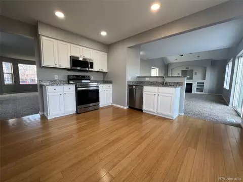 19083 E Chenango Cir, Aurora, CO 80015 photo 6