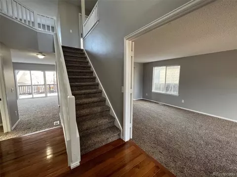 19083 E Chenango Cir, Aurora, CO 80015 photo 2