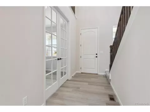 24572 E 38th Ave, Aurora, CO 80019 photo 2