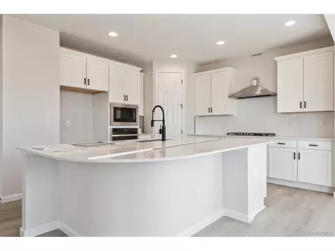 24572 E 38th Ave, Aurora, CO 80019 photo 7