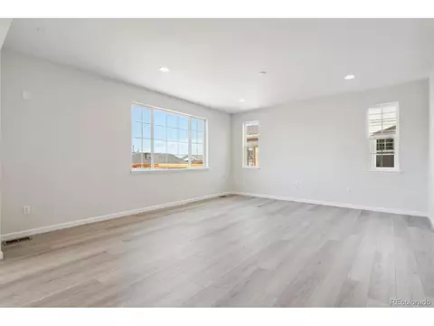 24572 E 38th Ave, Aurora, CO 80019 photo 5