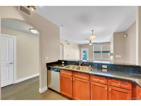 9079 E Panorama Cir #308, Englewood, CO 80112 photo 9