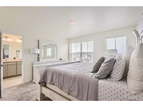 21974 E 9th Pl, Aurora, CO 80018 photo 20