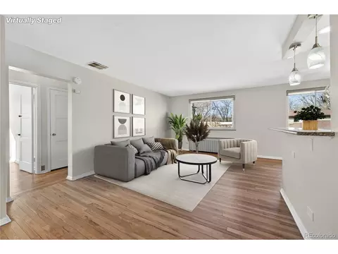 525 Jackson St #304, Denver, CO 80206