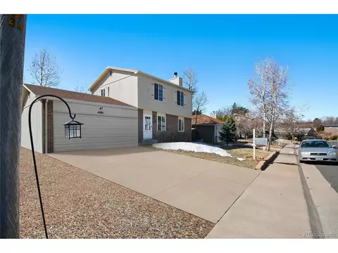 17992 E Milan Pl, Aurora, CO 80013 photo 2