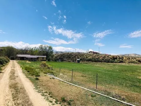 8852 County Rd 2, Rangely, CO 81648 photo 3
