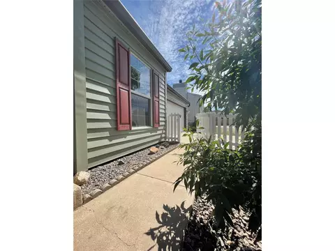19277 E 17th Ave, Aurora, CO 80011 photo 4