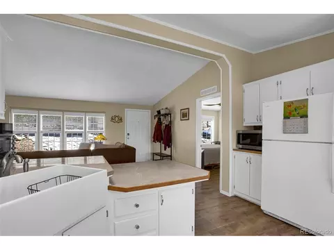 Kitchen - 803 Bonell Dr, Fairplay, CO 80440 photo 4 of 6