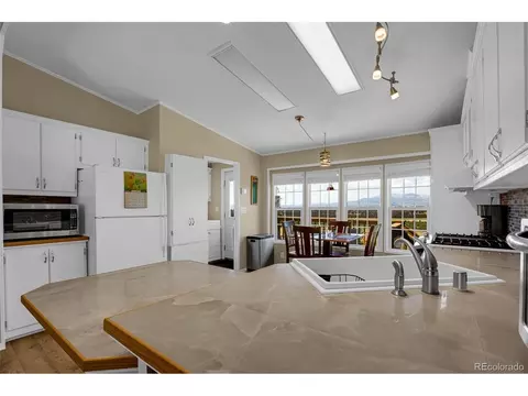 Kitchen - 803 Bonell Dr, Fairplay, CO 80440 photo 5 of 6