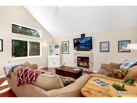 4854 10th St, Boulder, CO 80304 photo 4
