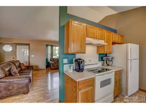 3005 Park View Dr, Evans, CO 80620 photo 5